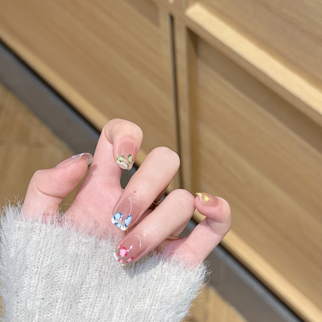 【粉小豹】纯手工穿戴甲手绘ins春夏新款显白美甲穿戴甲片