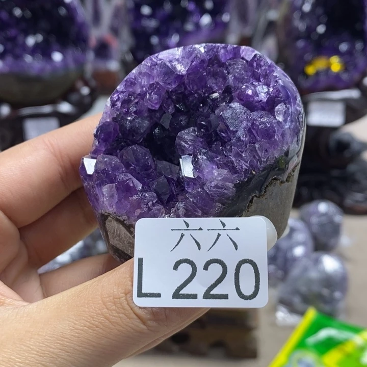 未镶嵌水晶大型摆件（非配饰）摆件