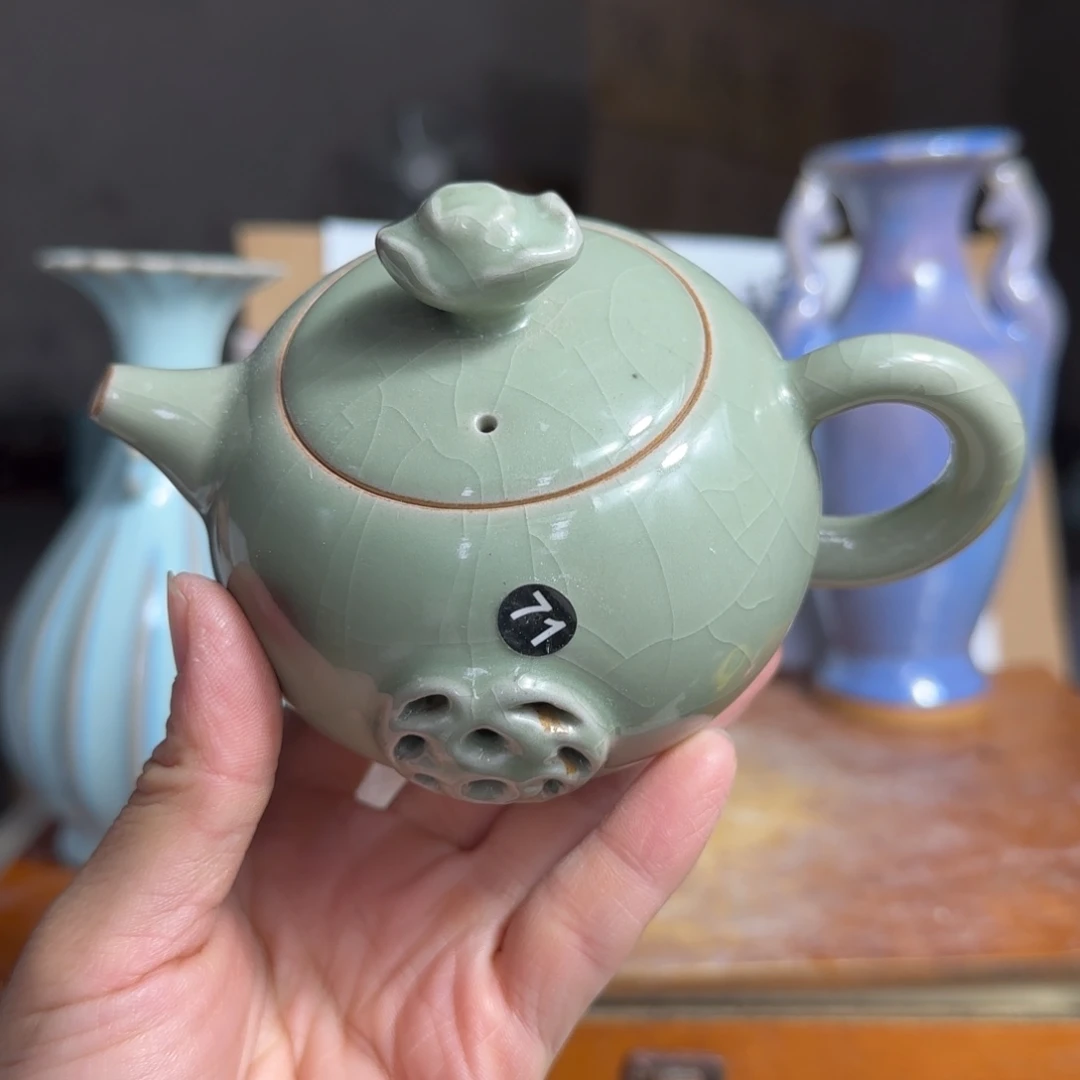 摆件郑家钧瓷摆件微瑕
