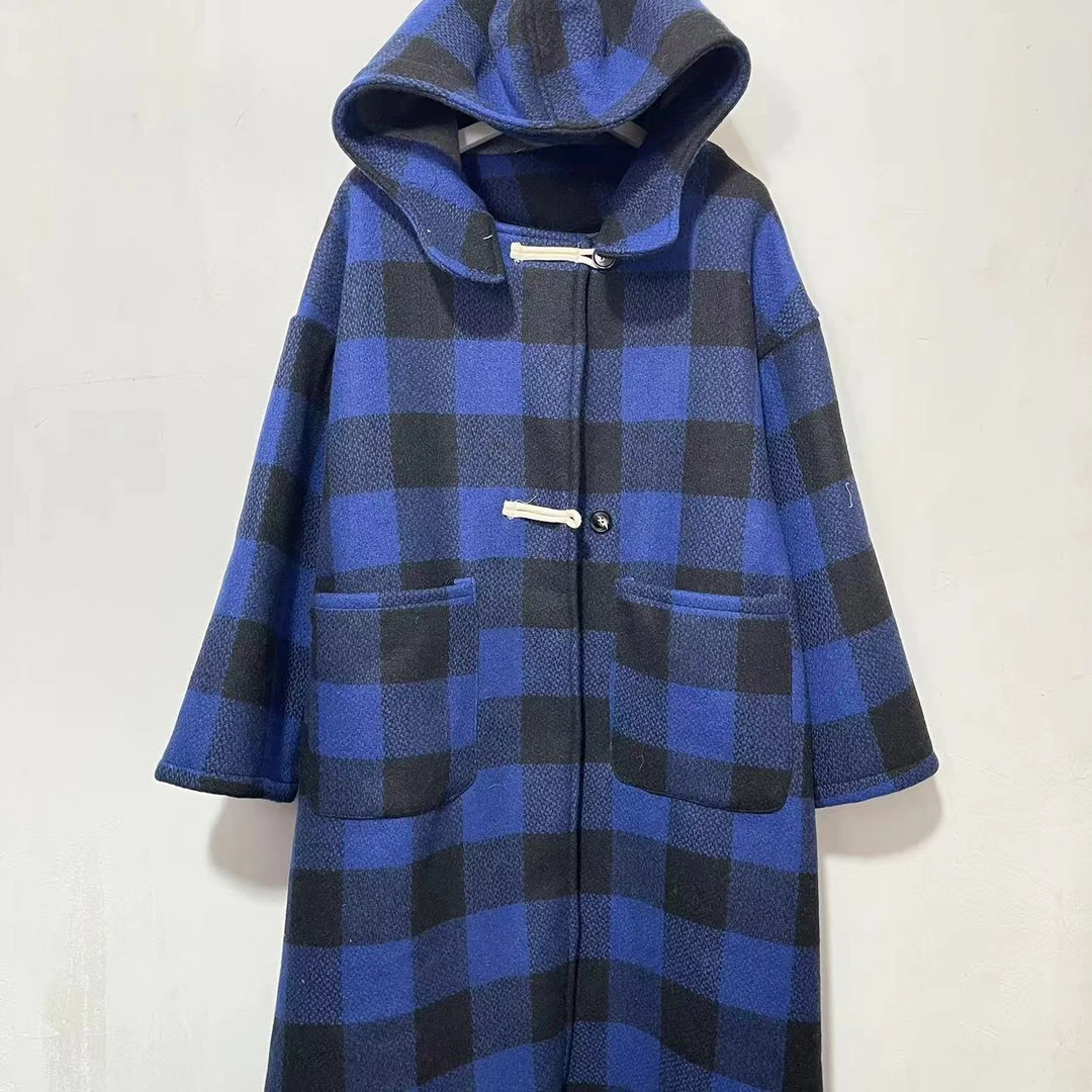 【沐木流浪记】蓝黑格白绑带扣连帽双口袋女装风衣外套z最新