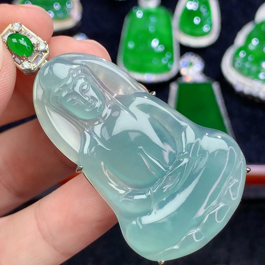 翡翠未镶嵌颈饰翡翠