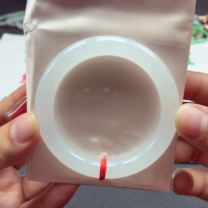 翡翠未镶嵌手镯天然缅甸A货翡翠