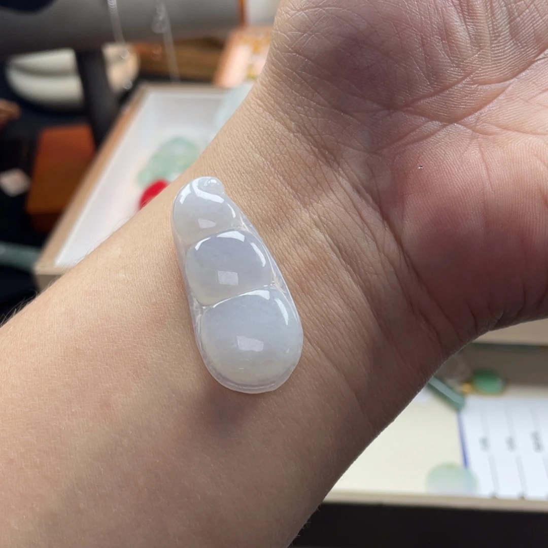 你***叭翡翠未镶嵌颈饰11111