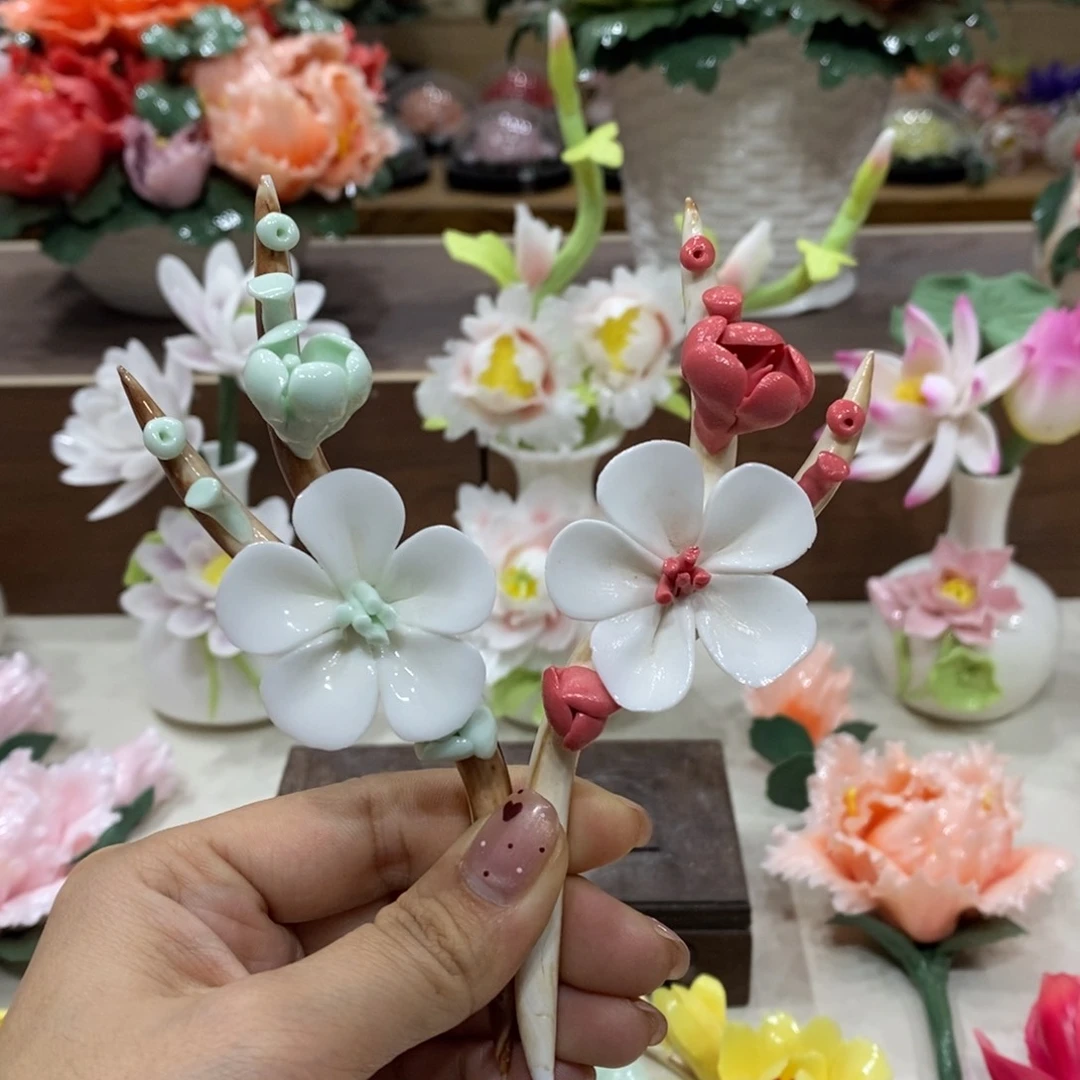 摆件陶瓷手工花摆件