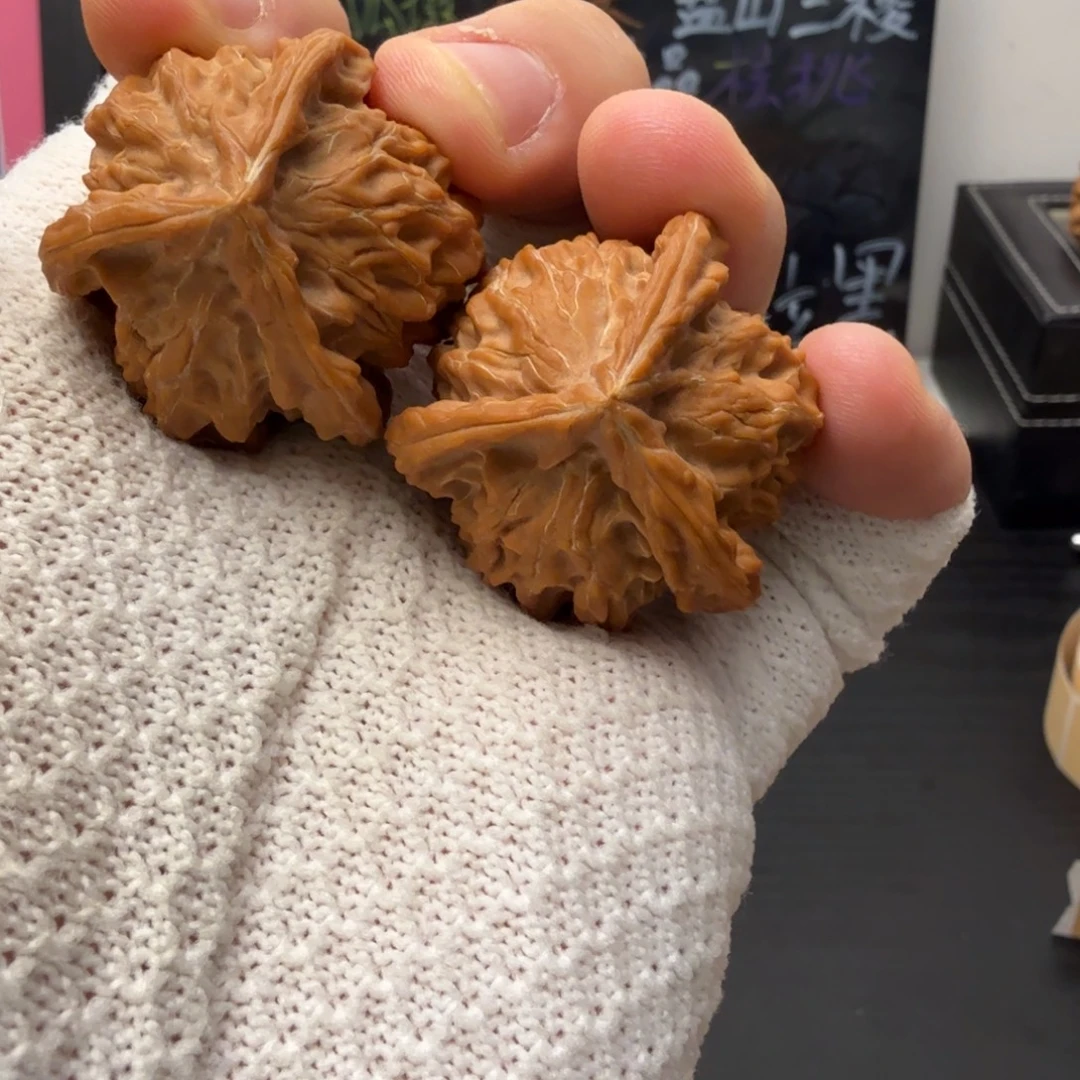 把件文玩核桃盘山三棱