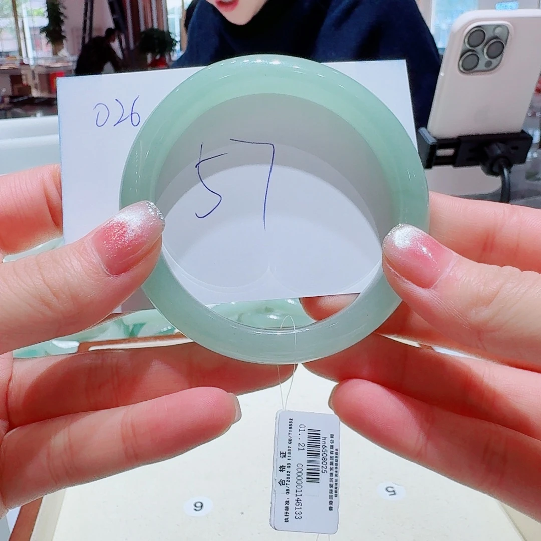 石英质玉未镶嵌手镯026