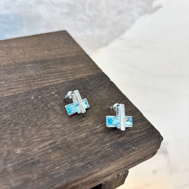 铜合金合成锆石耳饰 长方形蓝锆耳环EH3090