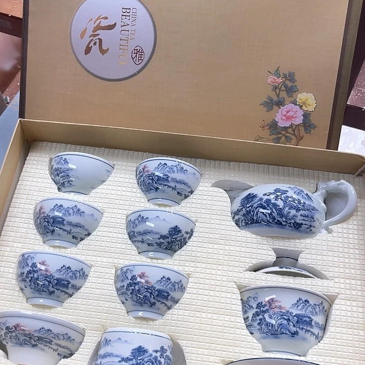 孤品茶具套装等。