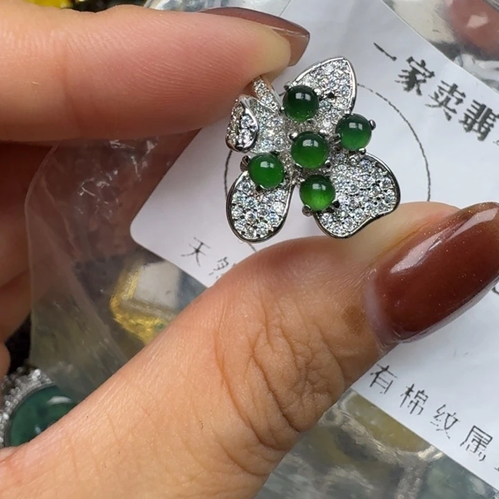 翡翠14K金镶嵌颈饰翡翠