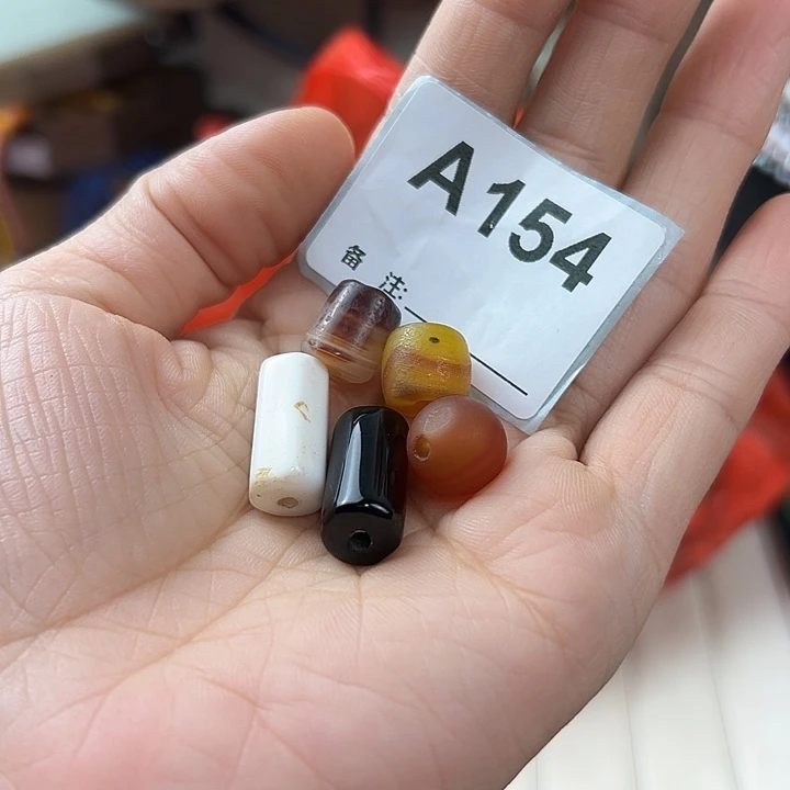 未镶嵌颈饰玛瑙/玉髓