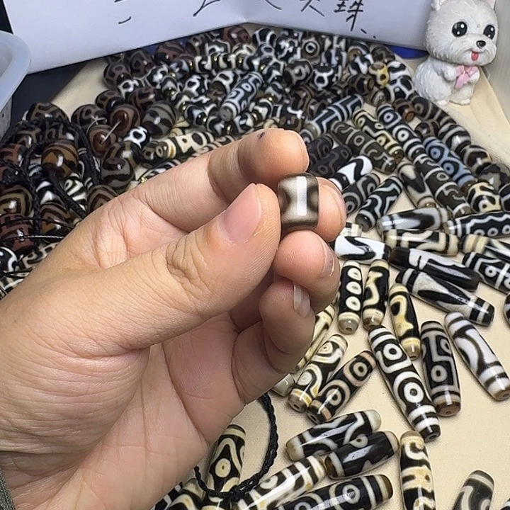 一***光玛瑙/玉髓合金颈饰
