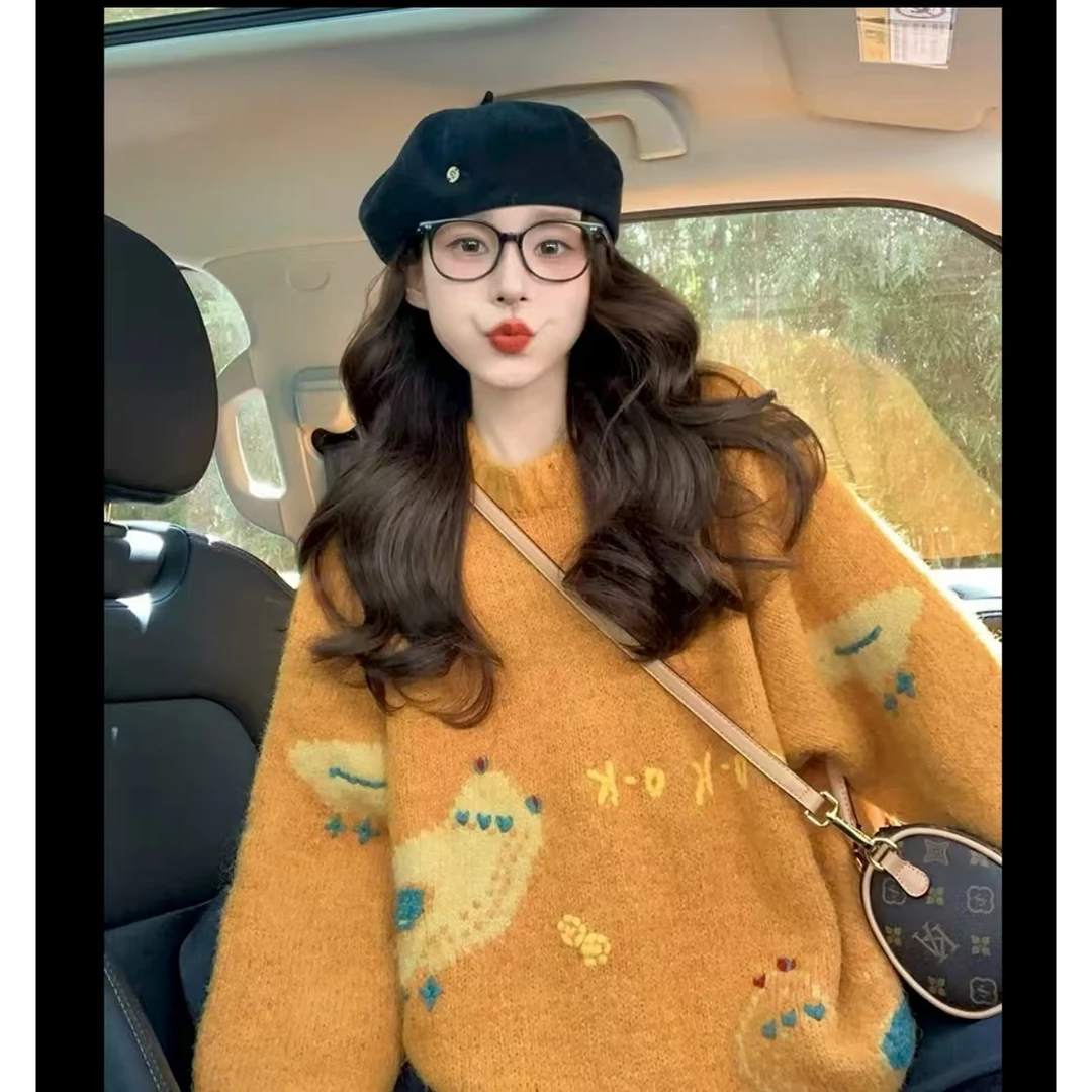 韩系复古软糯黄色毛衣女2025高级感慵懒风圆领加厚卡通针织上衣