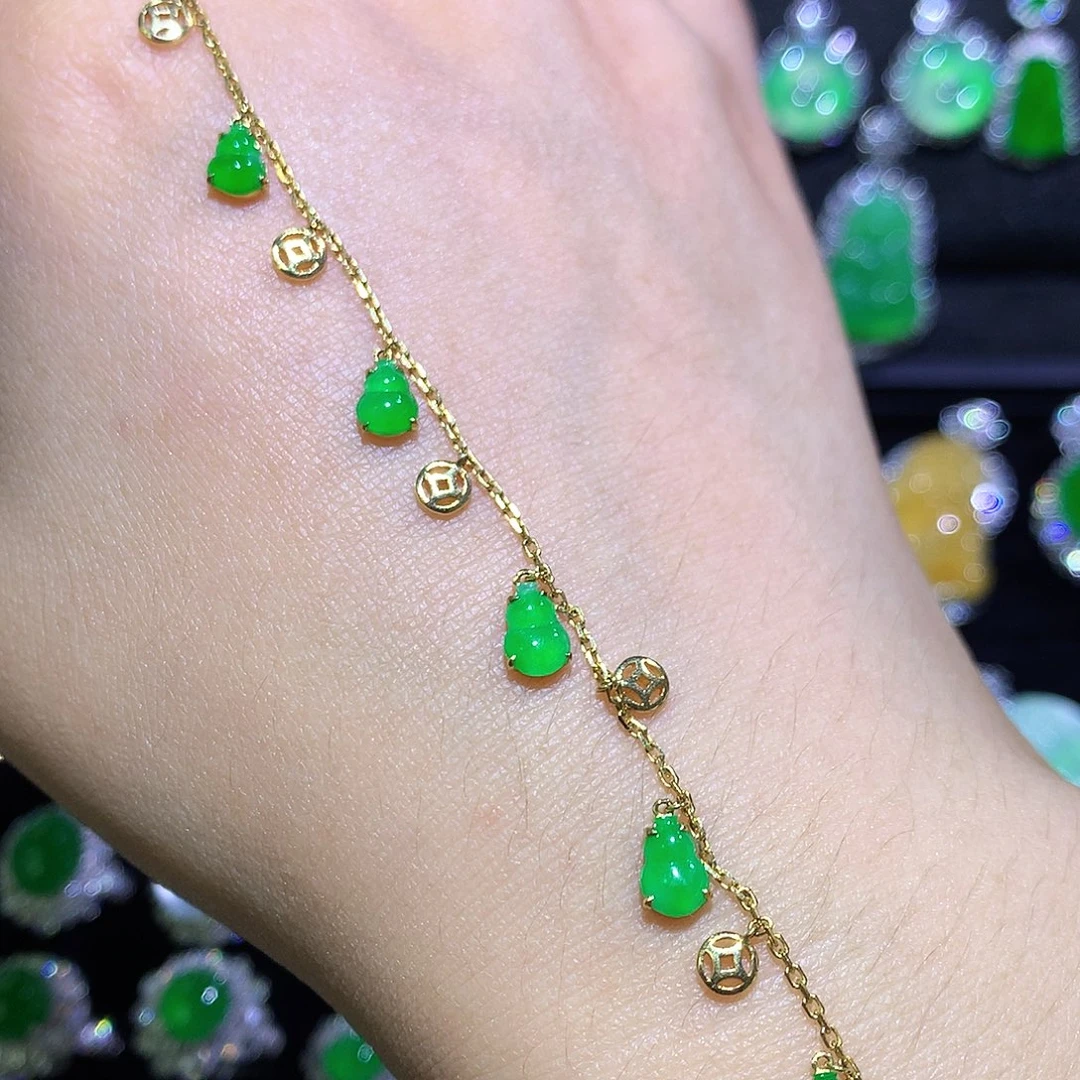 翡翠18K金镶嵌手链高冰满绿葫芦