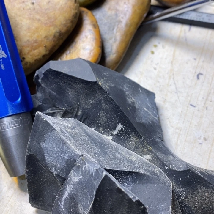 透闪石质玉珠宝半成品未镶嵌