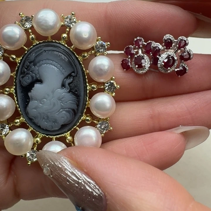 淡水珍珠耳饰未镶嵌