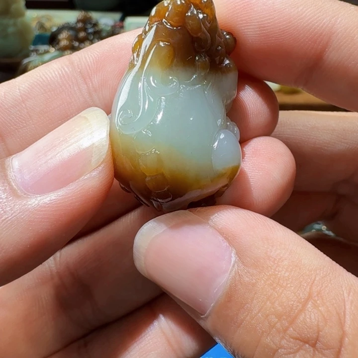 未镶嵌和田玉挂件