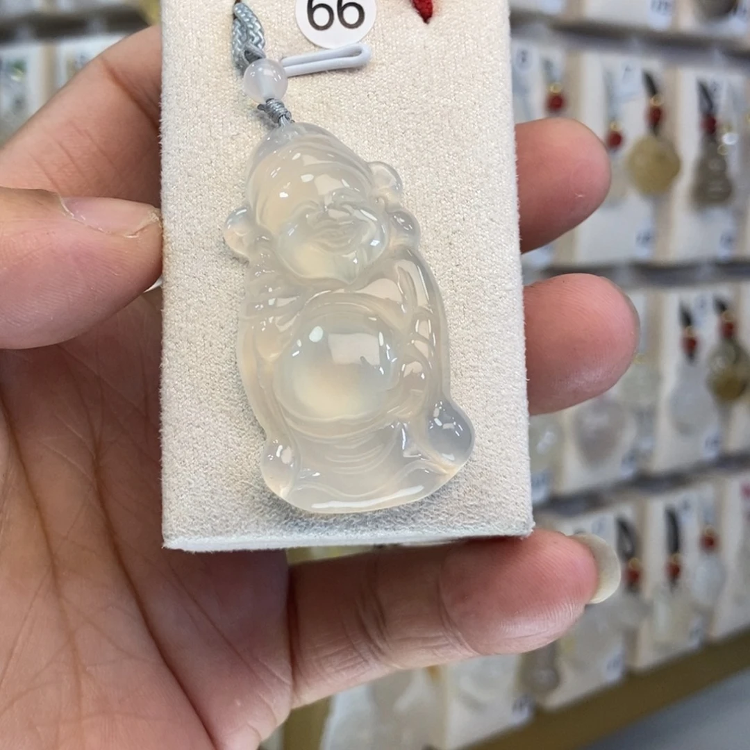 玛瑙/玉髓颈饰未镶嵌句**…