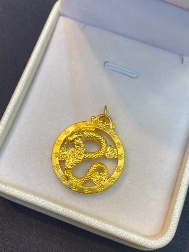 足金999蛇牌吊坠