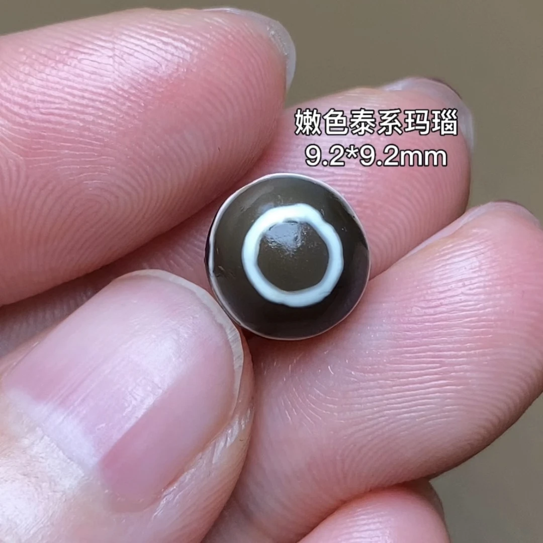 嫩色泰系玛瑙鬼眼千年古珠 有细节视频找客服