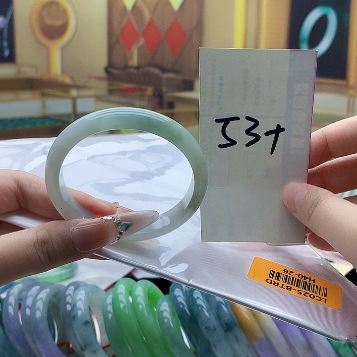 未镶嵌手镯翡翠nn