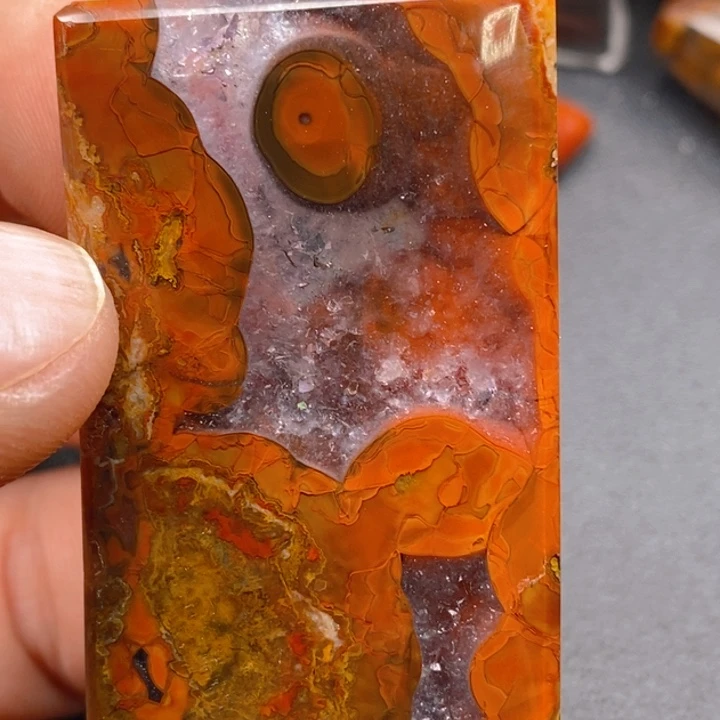 玛瑙/玉髓颈饰未镶嵌大**头