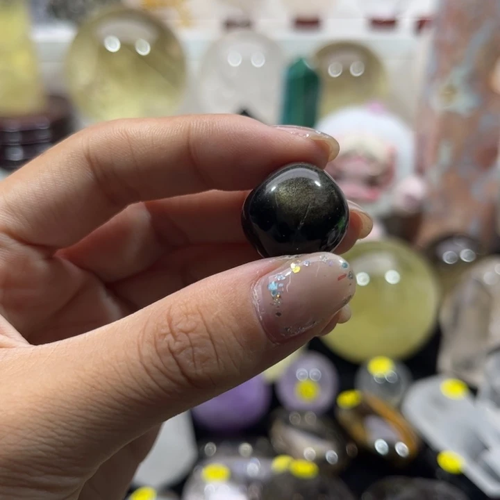 紫晶未镶嵌大型摆件（非配饰）42