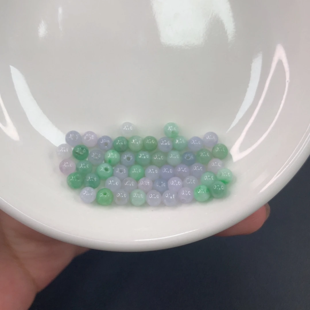翡翠散珠翡翠散珠DIY手串多样性自发