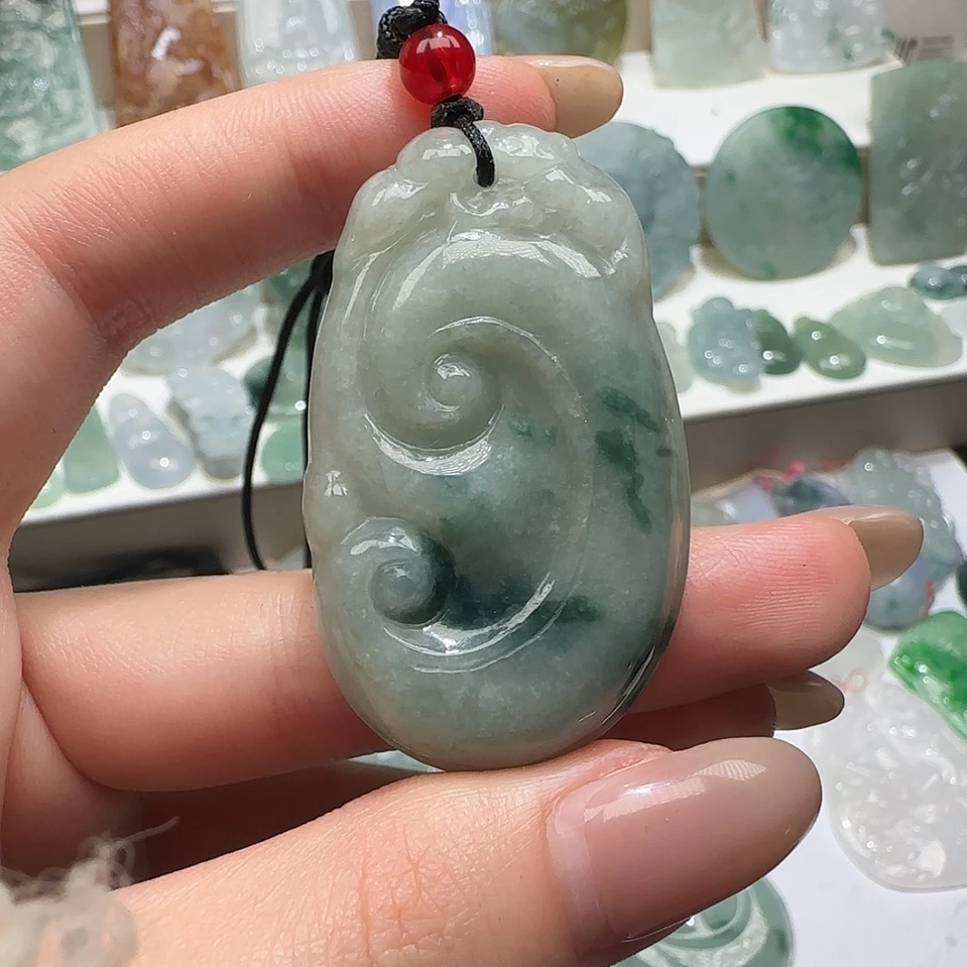 翡翠未镶嵌颈饰天然缅甸翡翠如意