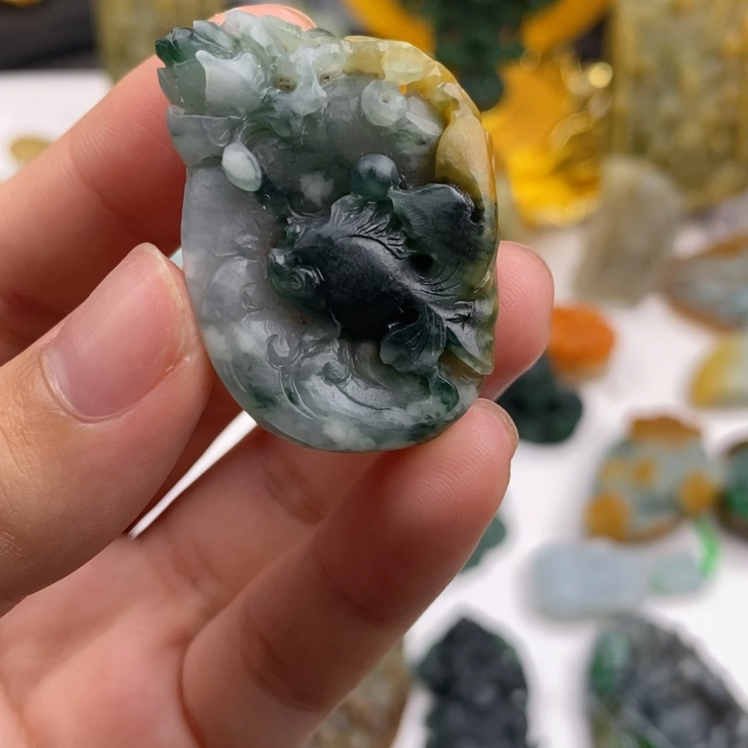 定制翡翠未镶嵌翡翠