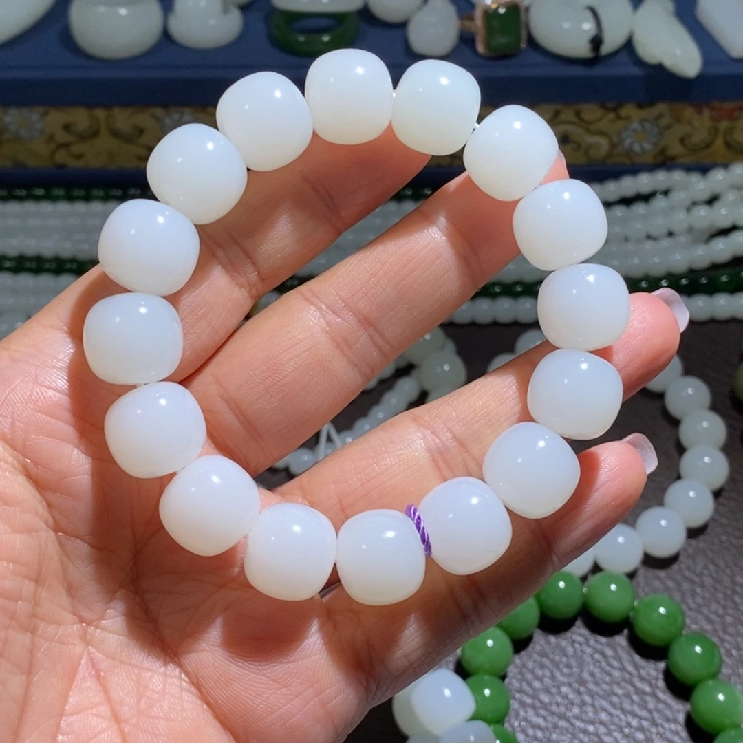 和田玉手链未镶嵌厚****)