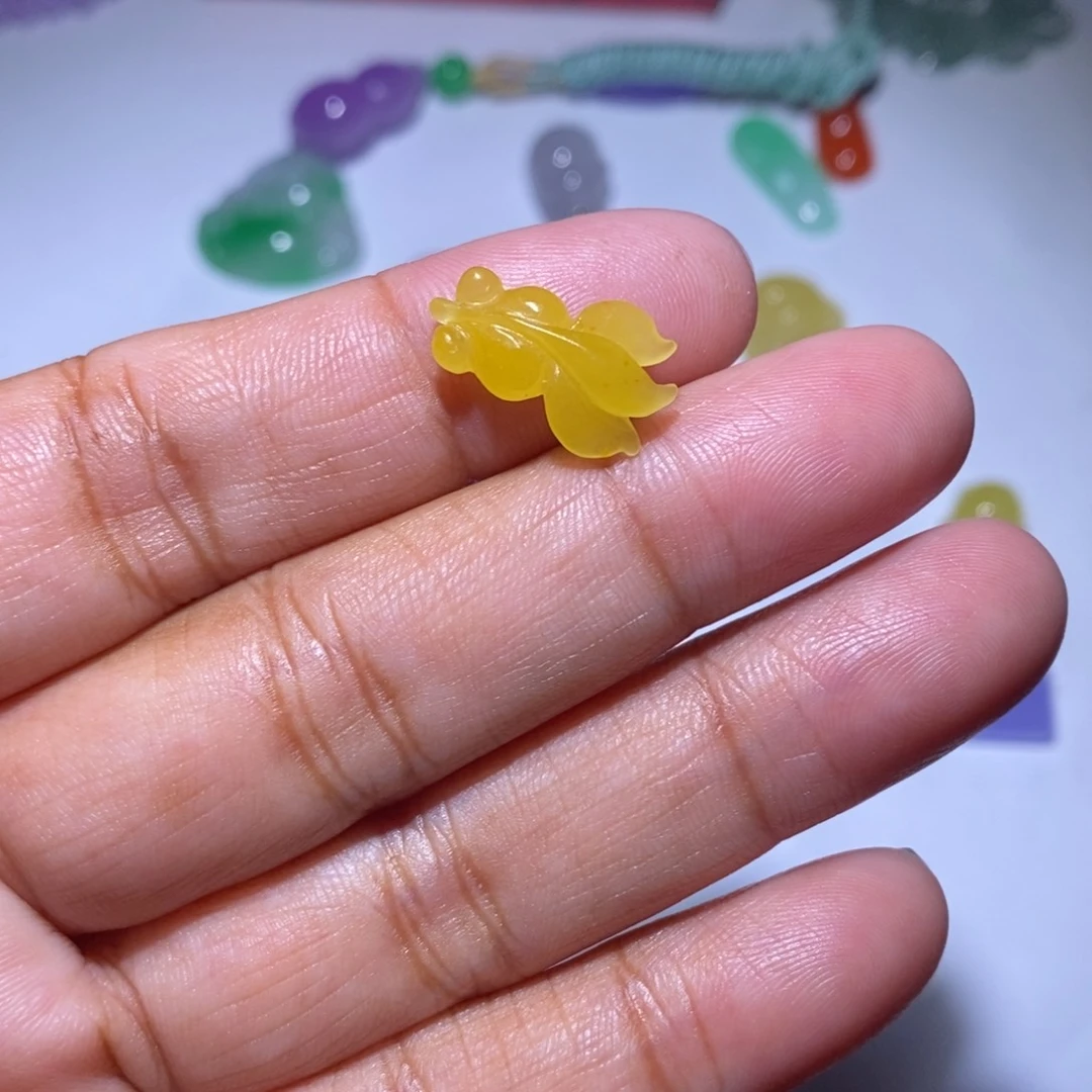 颈饰未镶嵌翡翠小*妃97