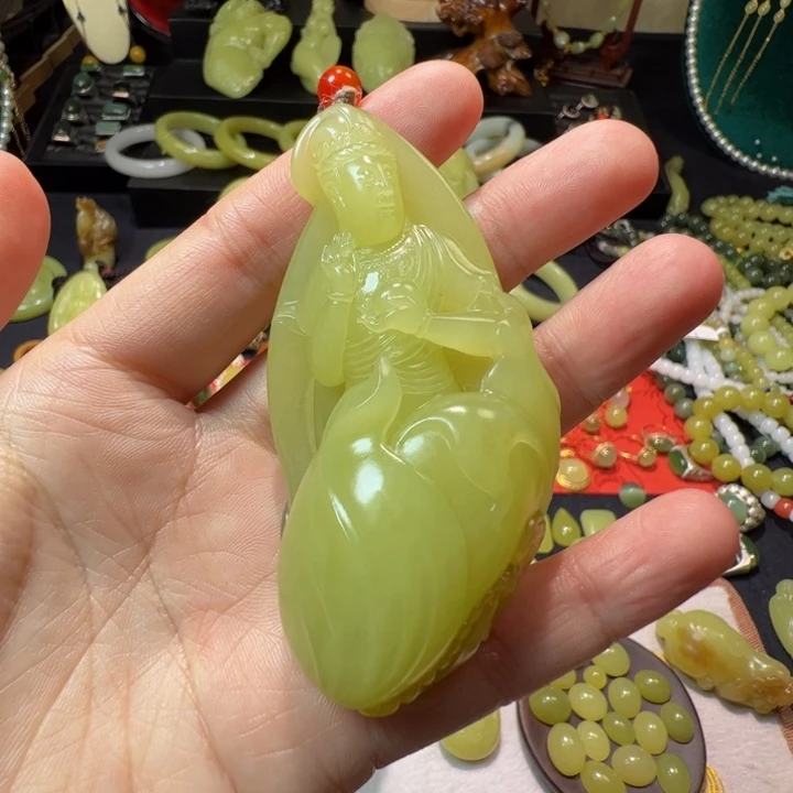 和田玉（黄玉）颈饰未镶嵌