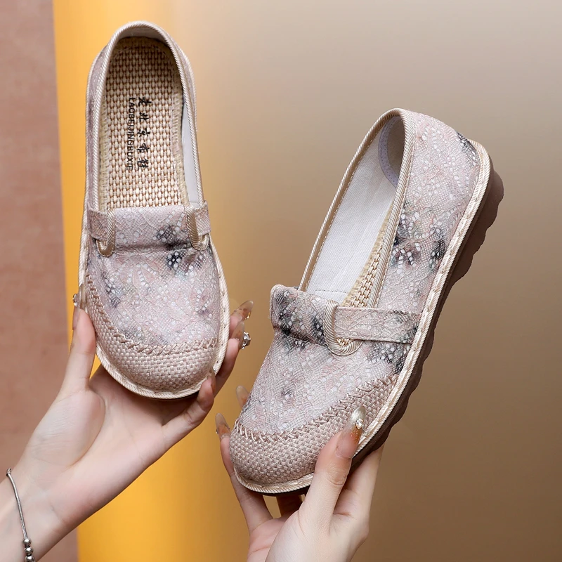 新款老北京布鞋女士单鞋软底舒适休闲鞋透气一脚蹬懒人鞋子妈妈鞋