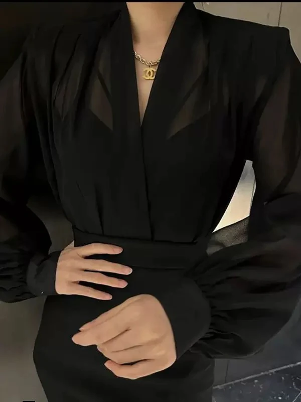 法式通勤高级感v领气质防晒衣女夏宽松纯色灯笼袖雪纺衬衫女上衣