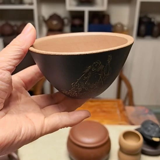 @***8紫砂茶宠主人杯120cc粉桨刻绘描金老段泥