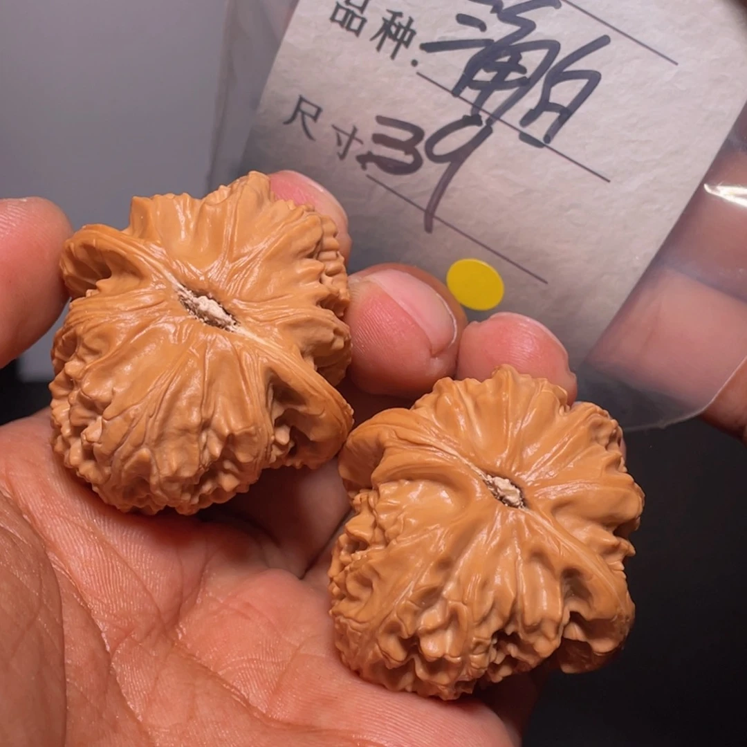 文玩核桃吊坠文玩核桃