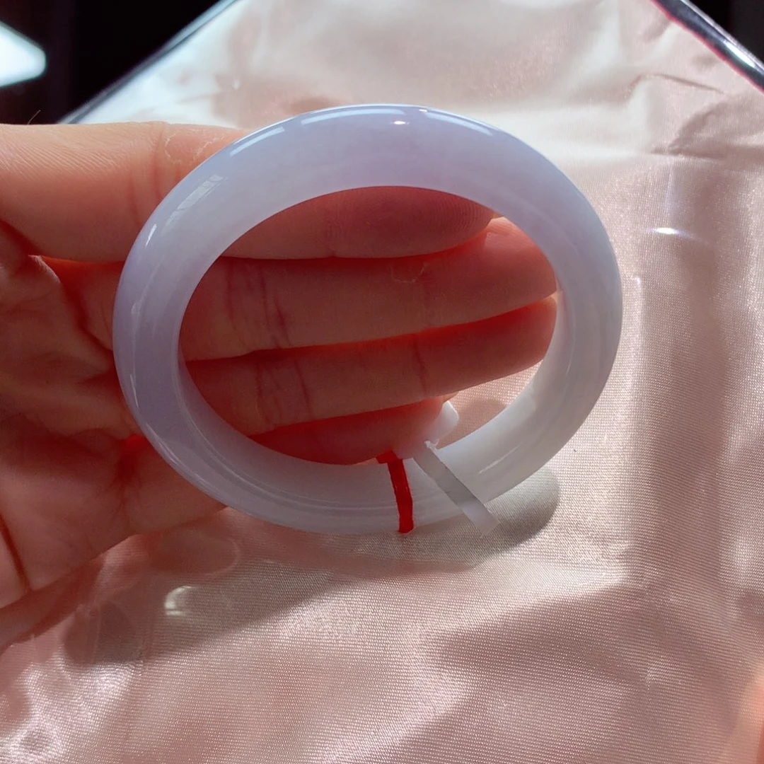 翡翠手镯未镶嵌12