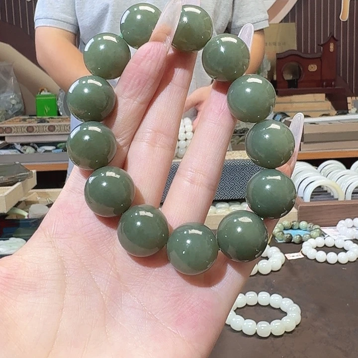 温***暖和田玉未镶嵌手链