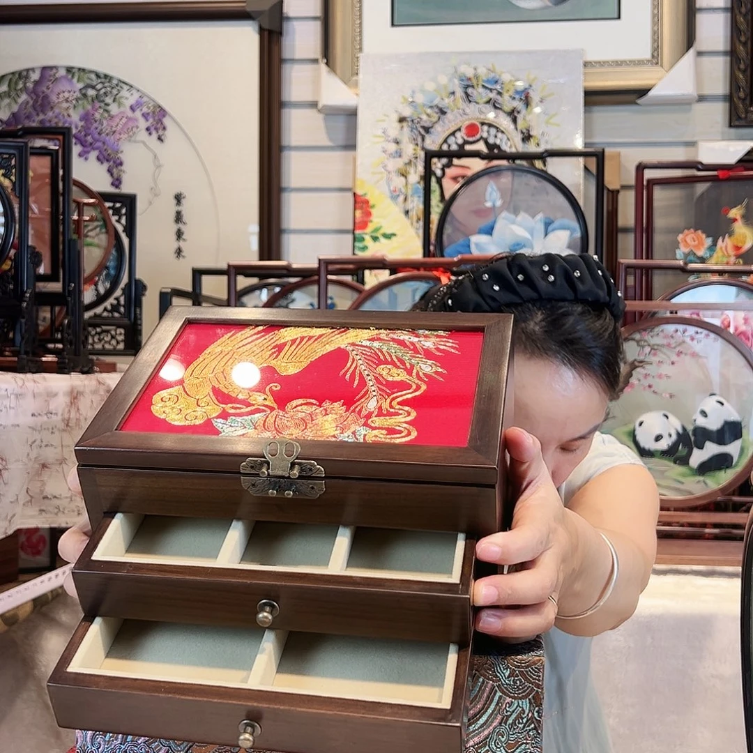 织绣苏绣首饰盒手工