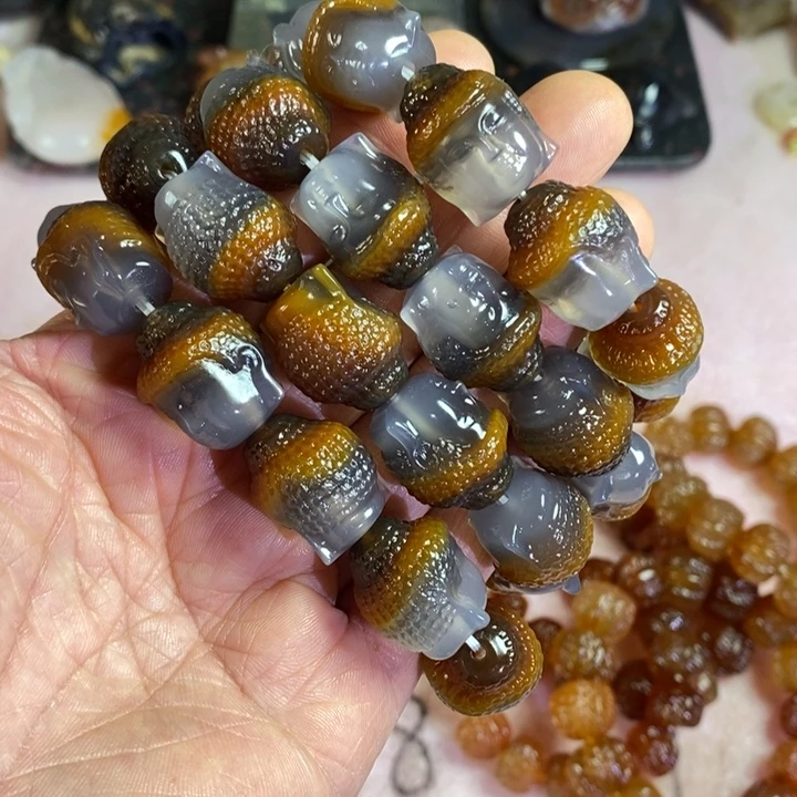 玛瑙/玉髓未镶嵌珠宝奇石