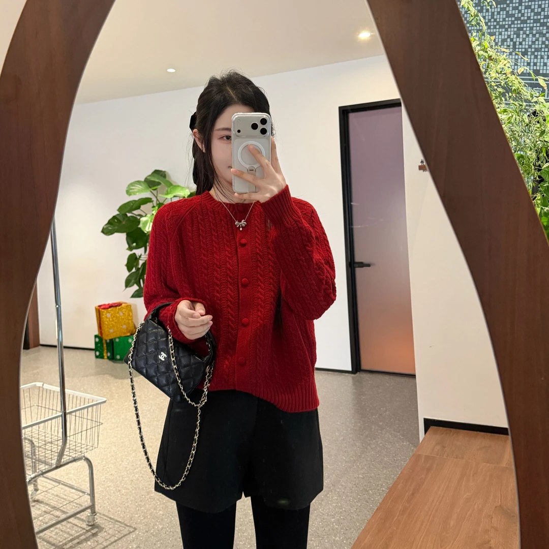 SUMU/宿慕韩系高级感针织开衫冬季舒适百搭系扣毛衣7795小雨女装