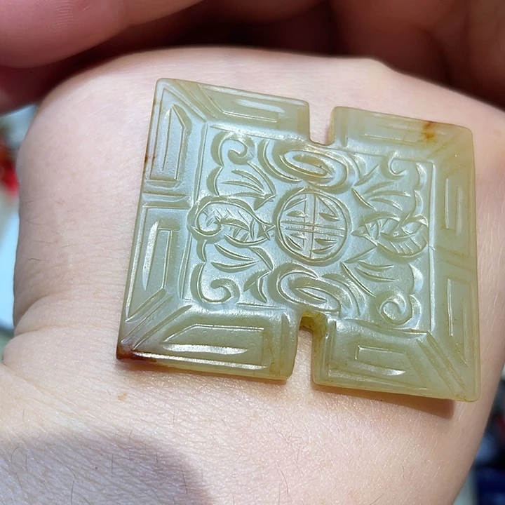 未镶嵌和田玉车挂
