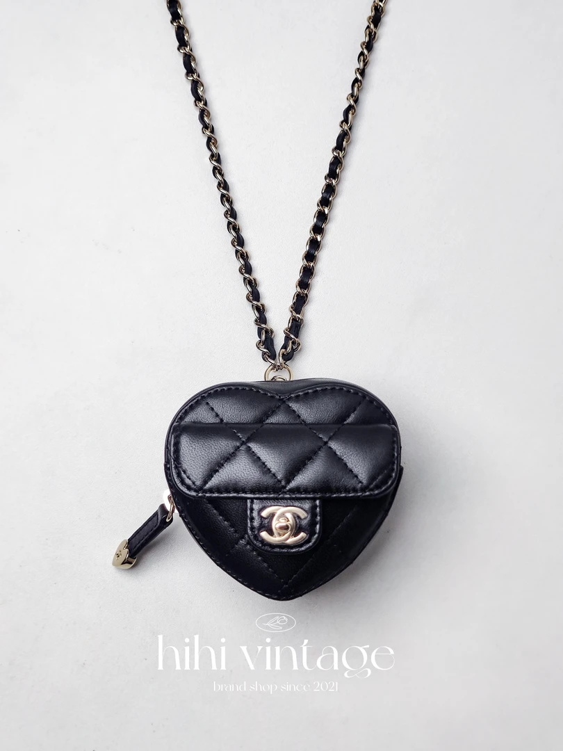 99新 Chanel/香奈儿 22S 黑金羊皮爱心链条包 32开 二店