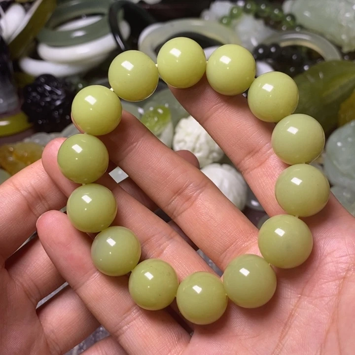 岫玉岫玉手把件未镶嵌