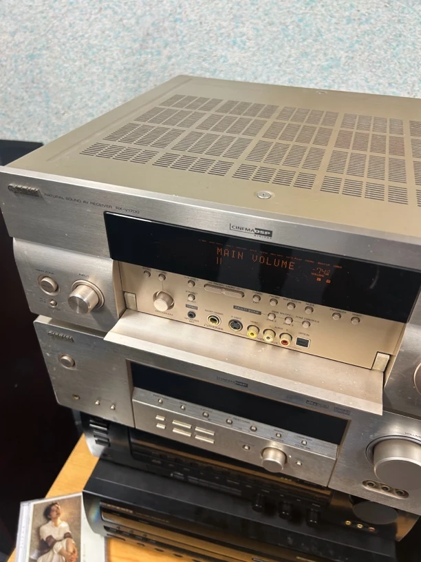 YMH1700功放机一台不包邮