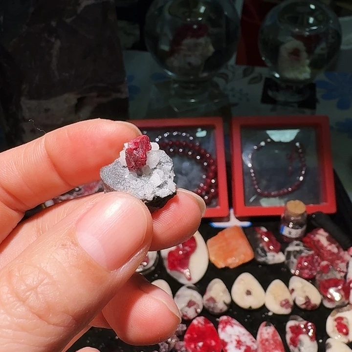 ●***天然辰砂天然朱砂原矿石