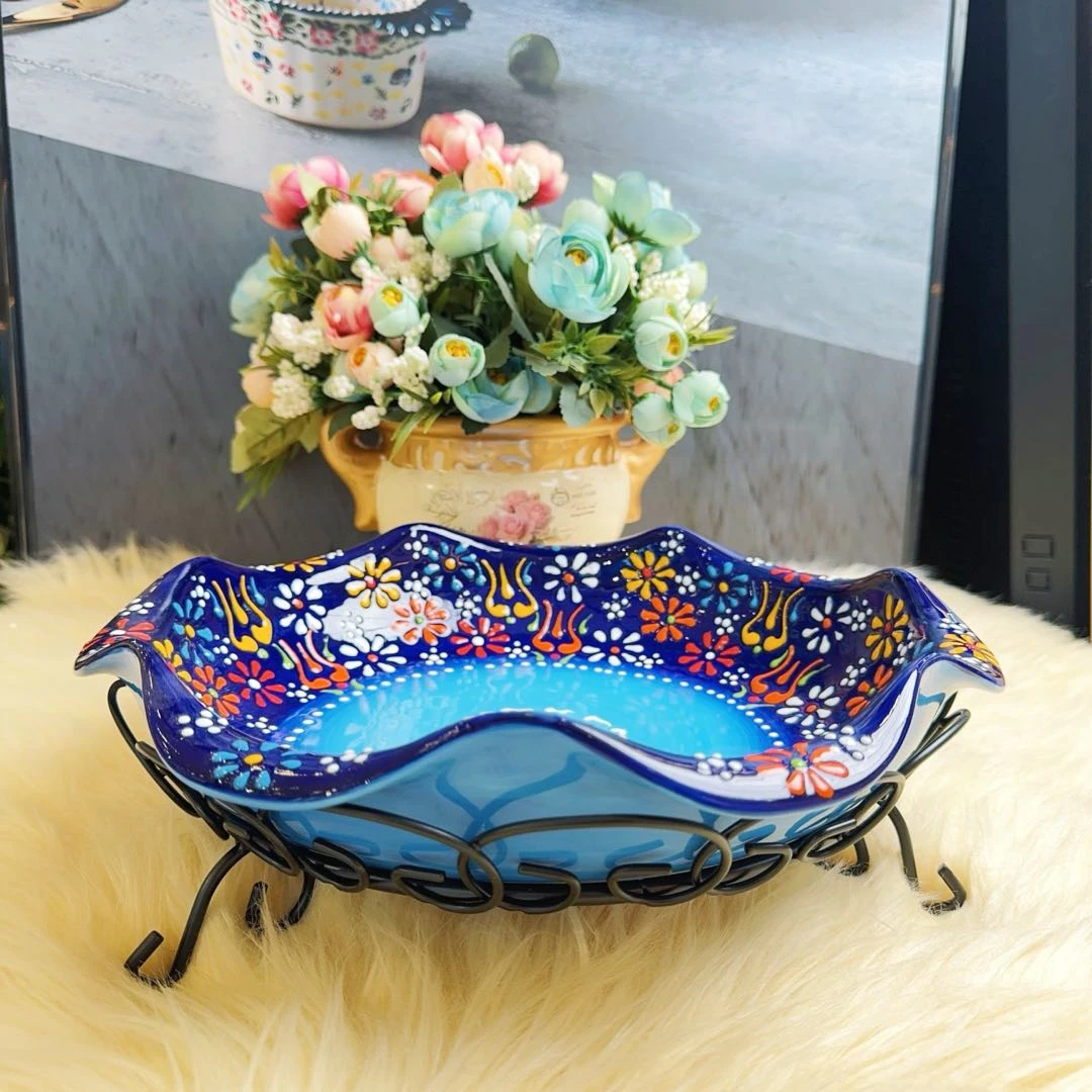 阿勒玛 新疆包邮【蓝贵夫人】12寸波浪盘釉下彩家用加厚防烫送铁架