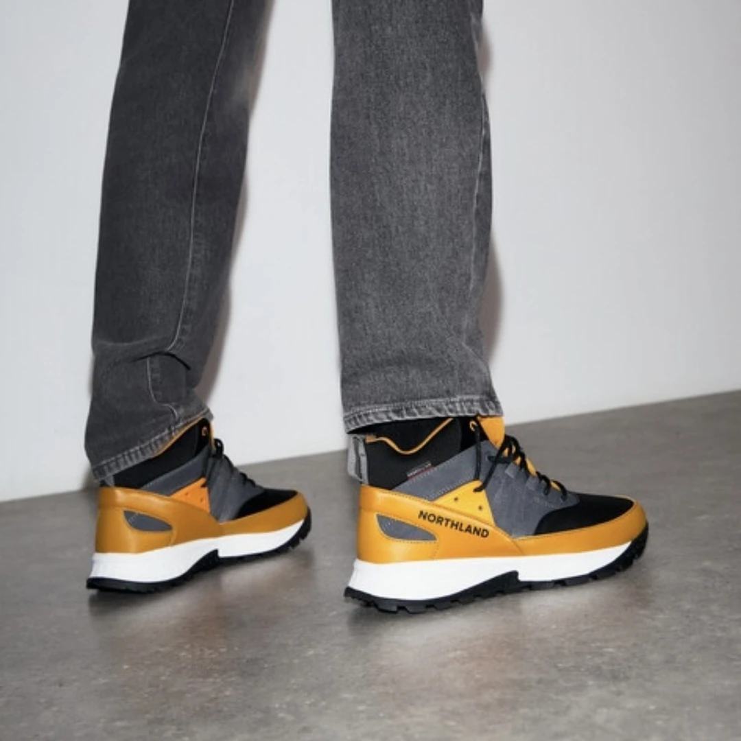 出口奥地利传奇户外品牌 秋冬中帮户外防水绝缘防滑徒步登山鞋