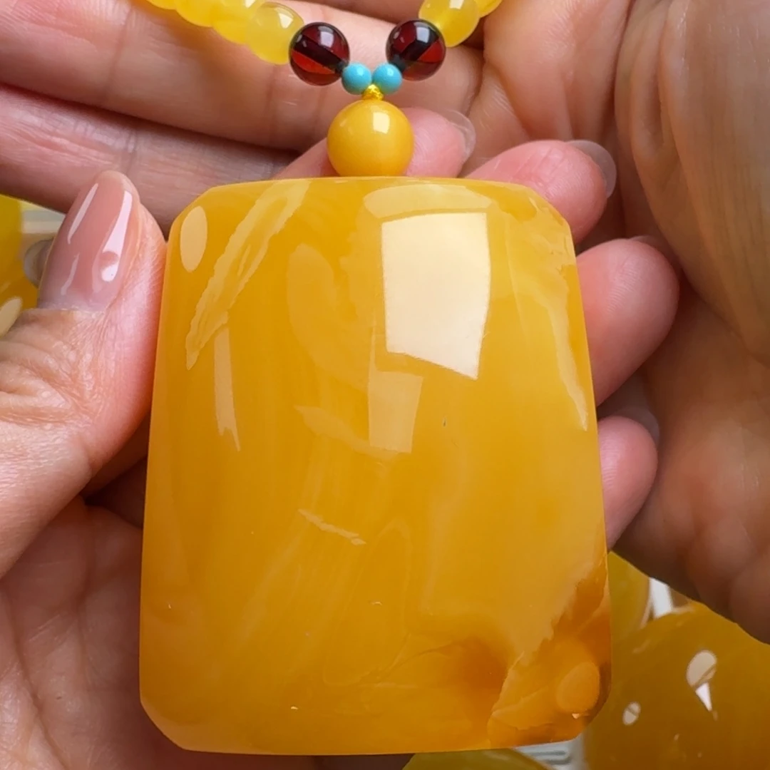 蜜蜡未镶嵌毛衣链无优化无烤色无补胶无覆膜无辐照无煮蜜