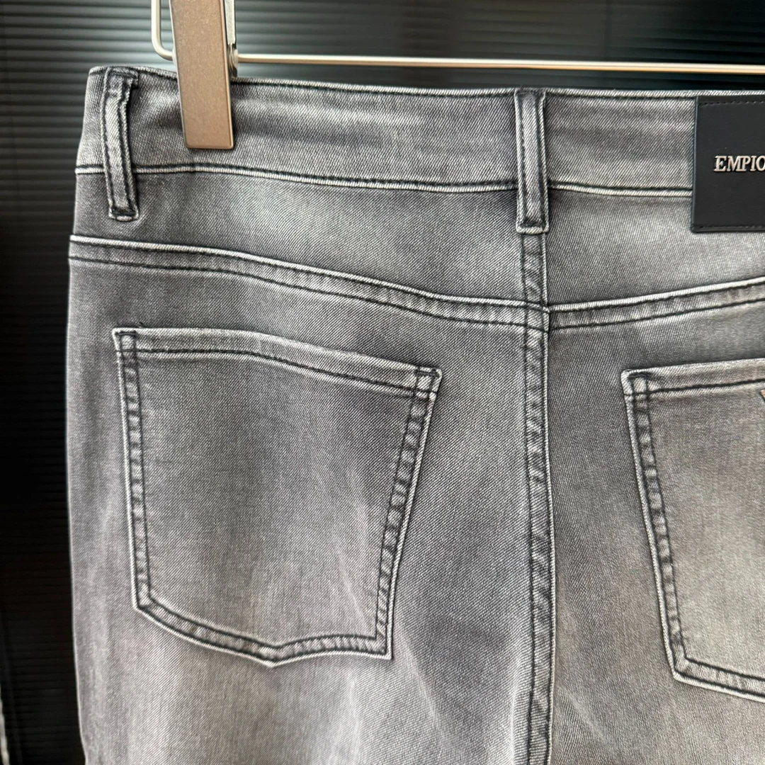 13-春夏新款修身小直筒牛仔裤6018-S